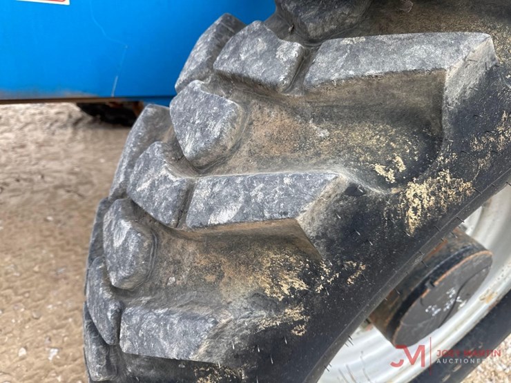 2013-genie-gth1056-image-9