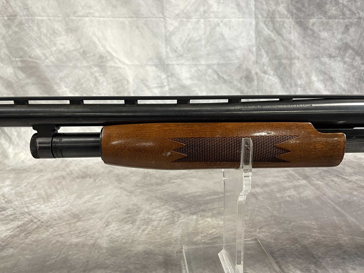 #4048-•-mossberg-model-500,-12-ga.-pump-action-shotgun,-sn:-j880472,-(neenah,-wi)-image-10