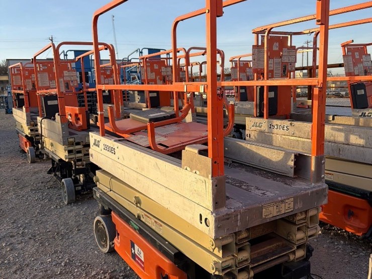 jlg-1930es-image-3