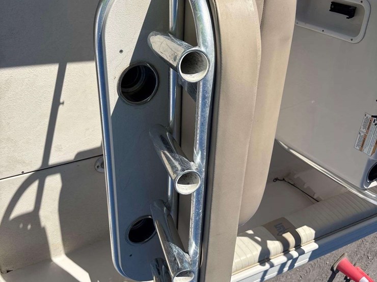 2018-23ft.-carolina-skiff-ultra-elite-boat-with-24ft.-t/a-boat-trailer-image-7