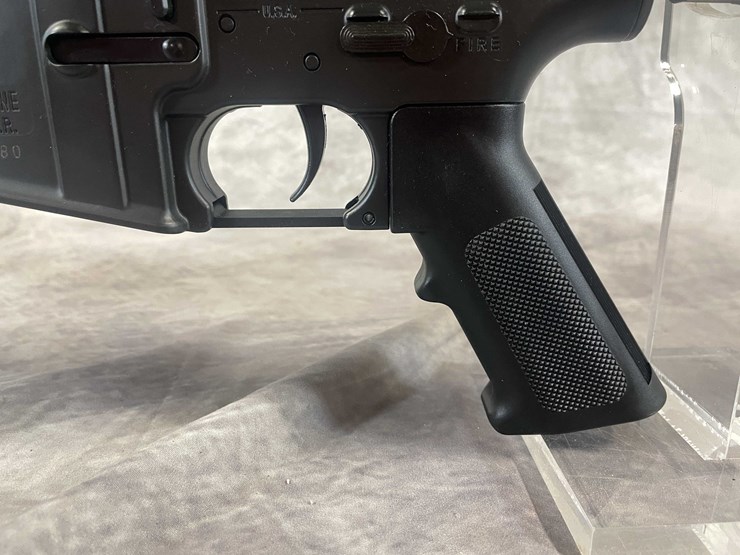 #1212-•-colt-m4-22,-22-lr-semi-auto-rifle,-sn:-bp019480,-(neenah,-wi)-image-13