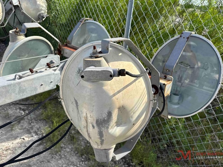 allmand-nite-lite-pro-light-tower-image-7