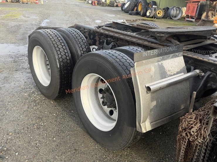 2017-international-prostar-image-28