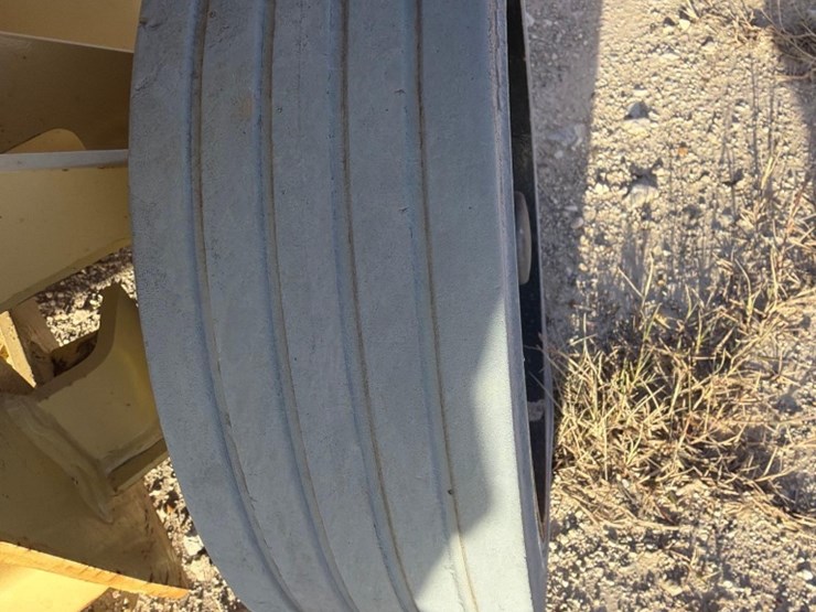 2015-jlg-3248rs-image-4