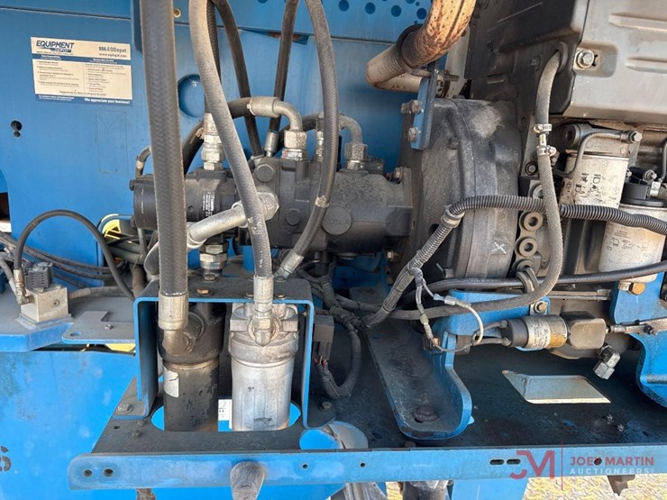 2013-genie-s65-image-16