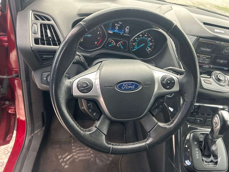 2014-ford-escape-image-11