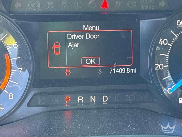 2016-ford-explorer-image-6