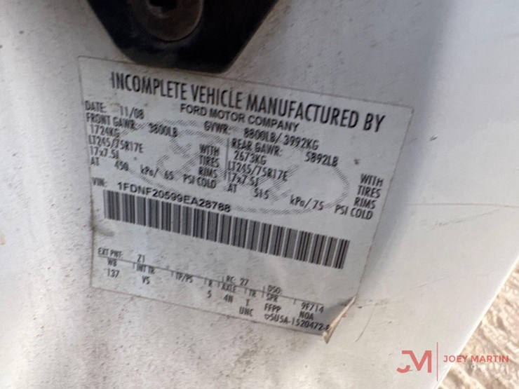 2009-ford-f250-xl-image-24