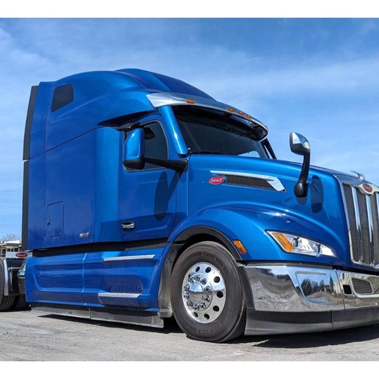 PETERBILT 579