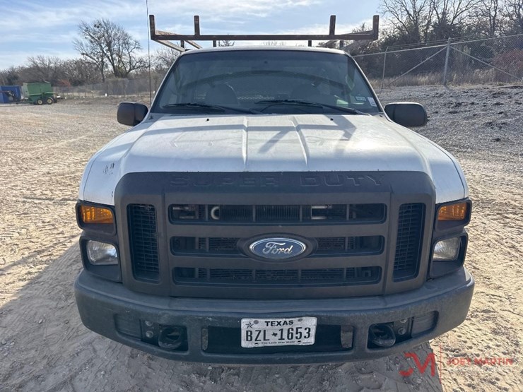 2008-ford-f250-xl-image-5