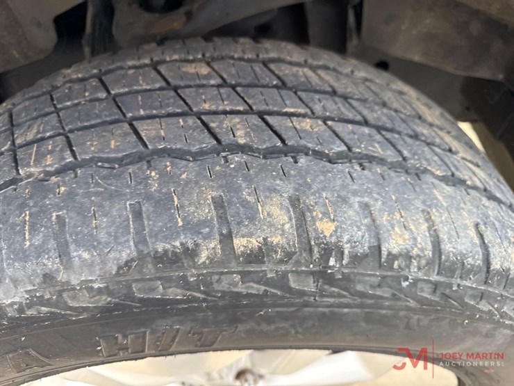 ford-f150-xlt-image-14