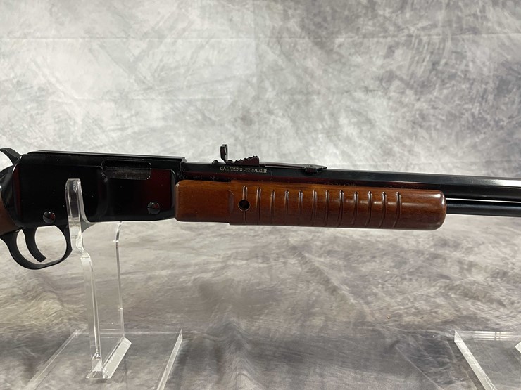 #1196-•-henry-gallery-gun,-22-cal-pump-action-rifle,-sn:-p20769t,-(neenah,-wi)-image-4