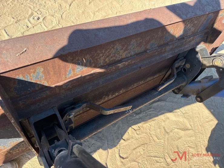 new-holland-tl100-image-6