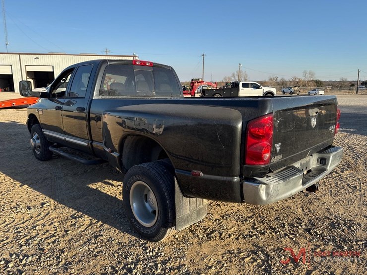 dodge-ram-3500-image-3