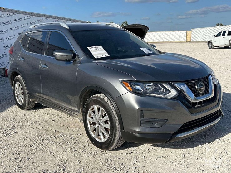 2018-nissan-rogue-image-30