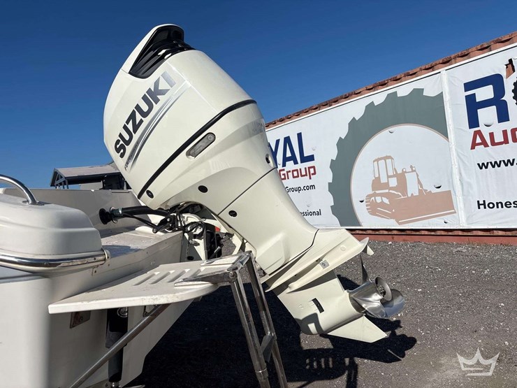 2018-23ft.-carolina-skiff-ultra-elite-boat-with-24ft.-t/a-boat-trailer-image-33