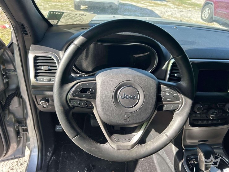 2019-jeep-grand-cherokee-image-11