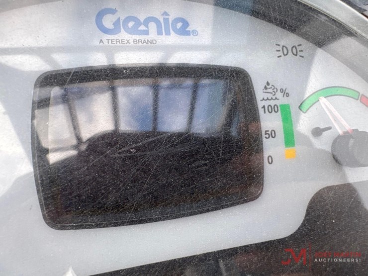 2013-genie-gth1056-image-20