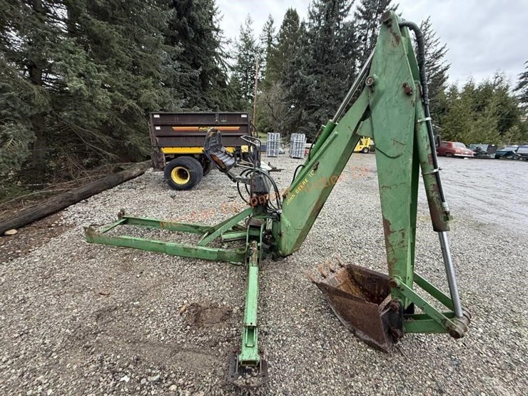 john-deere-10-image-8