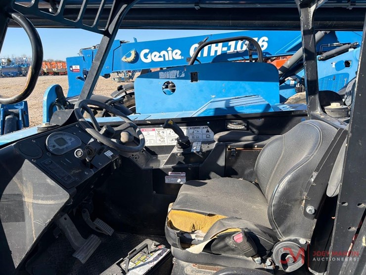 2018-genie-gth1056-image-13