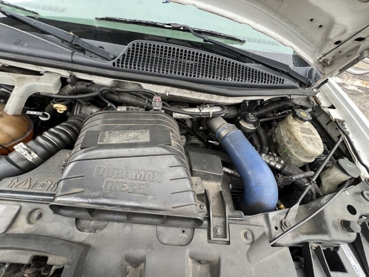 2014-chevrolet-express-paratransit-bus-image-11