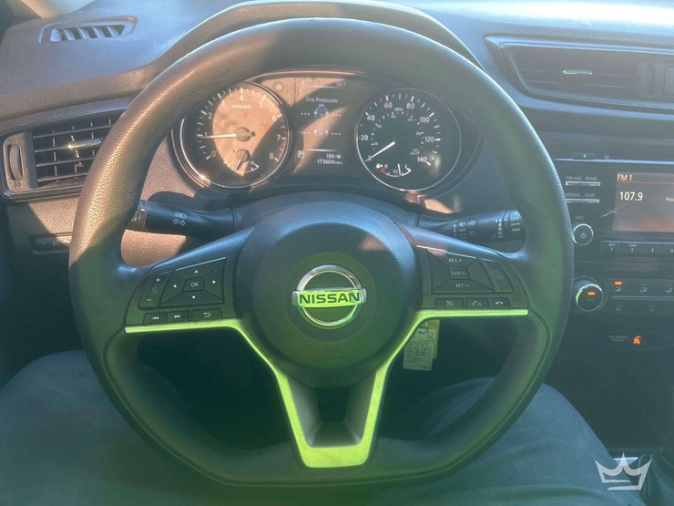 2017-nissan-rogue-image-20