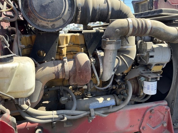 1997-peterbilt-567-image-23