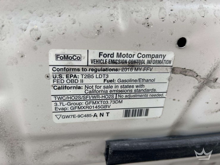 2016-ford-explorer-image-10