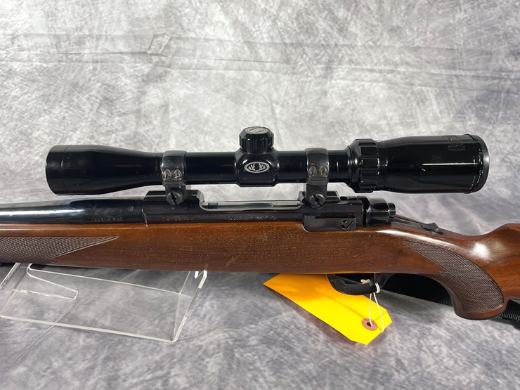 #2084-•-ruger-m77-7mm-rem-mag-bolt-action-rifle-sn:-74-39446-(downing,-wi)-image-7
