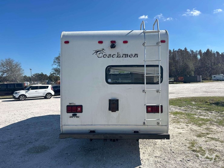 2003-coachmen-catalina-sport-220rk-class-c-motorhome-image-35