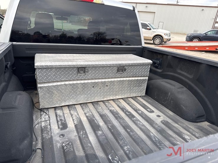 ford-f150-xlt-image-10