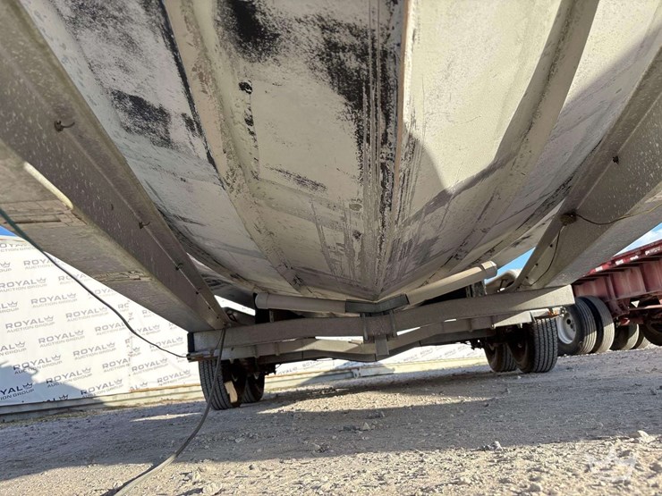 2011-armstong-marine-pilot-house-boat-w/-t/a-boat-trailer-image-70