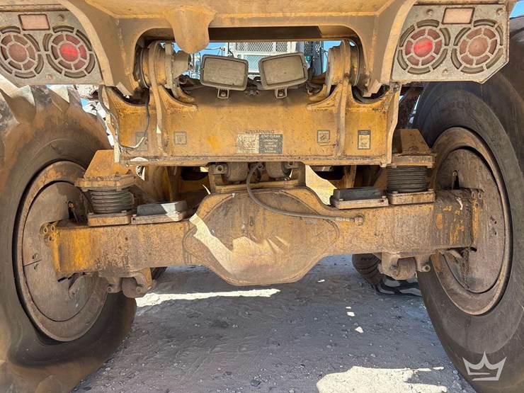 2006-deere-250d-image-26