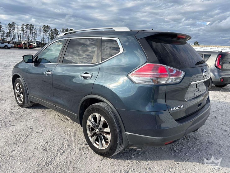 2014-nissan-rogue-image-4