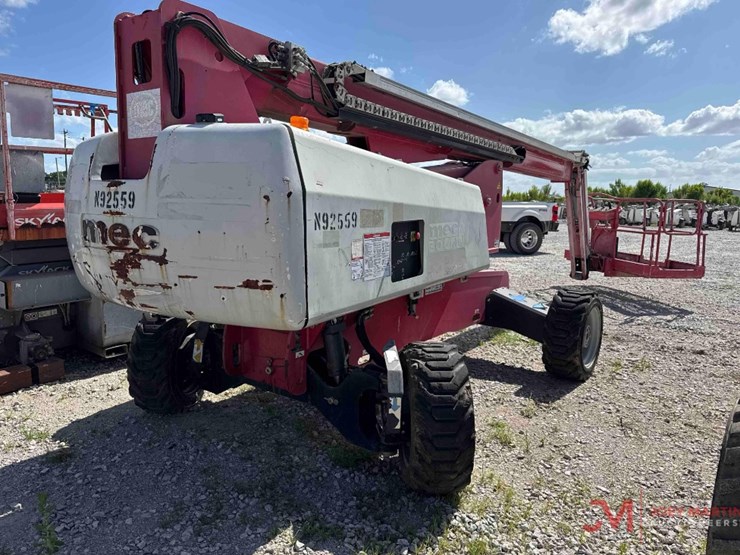 2015-mec-boom-60-j-boom-lift-image-4