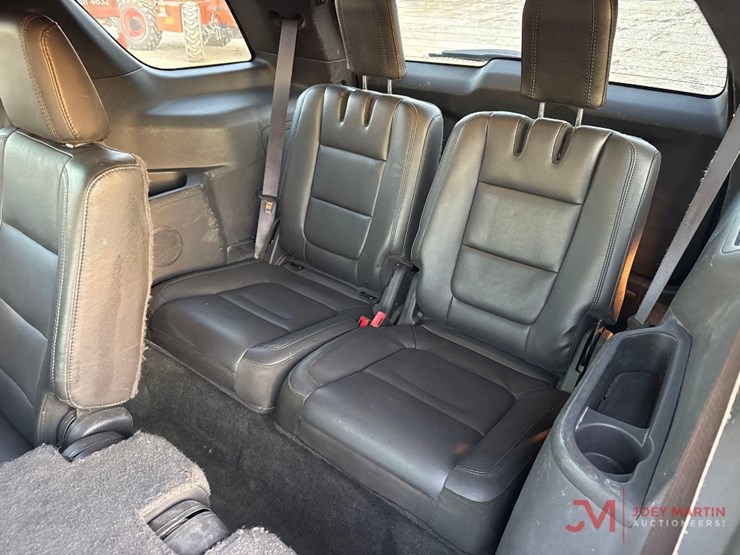 ford-explorer-image-18