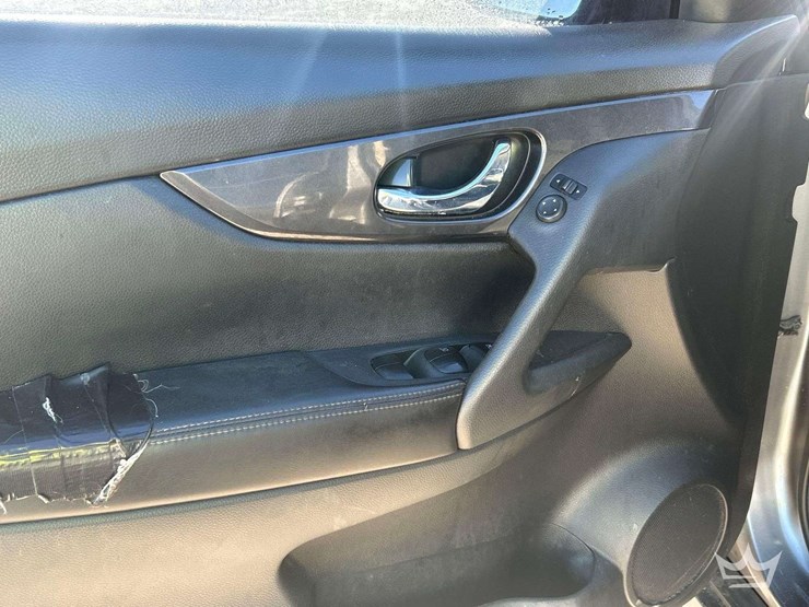 2018-nissan-rogue-image-11