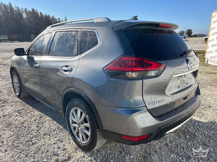 2018-nissan-rogue-image-4