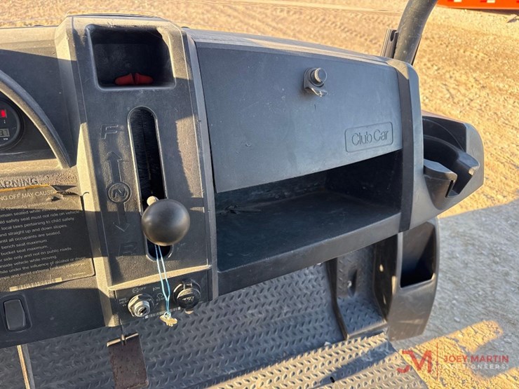 2019-ingersoll-rand-club-car-carry-all-utv-image-17