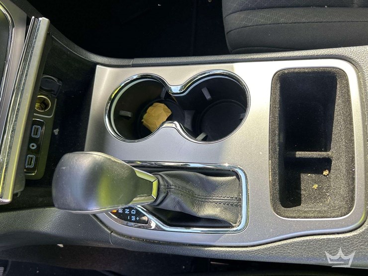 2019-jeep-grand-cherokee-image-18