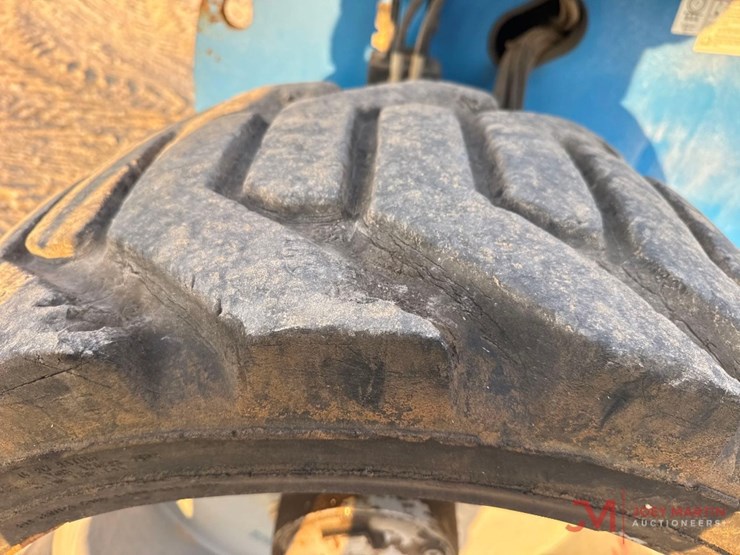 2011-genie-s65-image-5