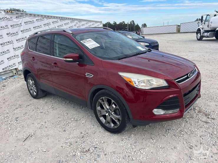 2014-ford-escape-image-2