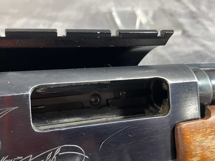 #4057-•-mossberg-model-550,-20-ga.-pump-action-shotgun,-sn:-nsn,-(neenah,-wi)-image-19