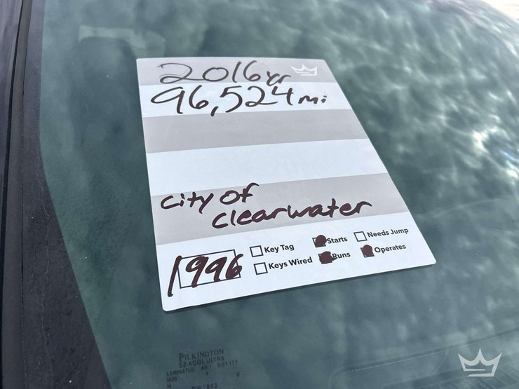 2016-ford-explorer-image-26