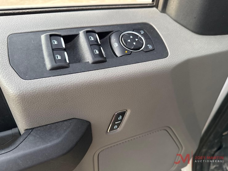 ford-f150-xl-image-16