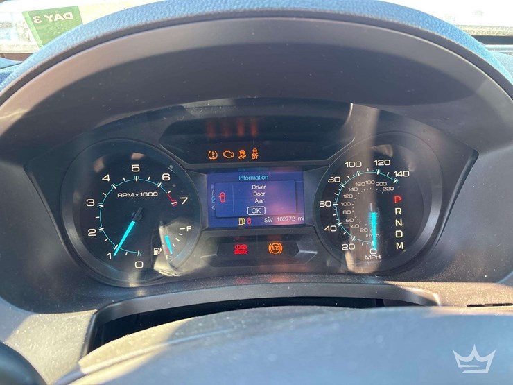 2014-ford-explorer-image-14