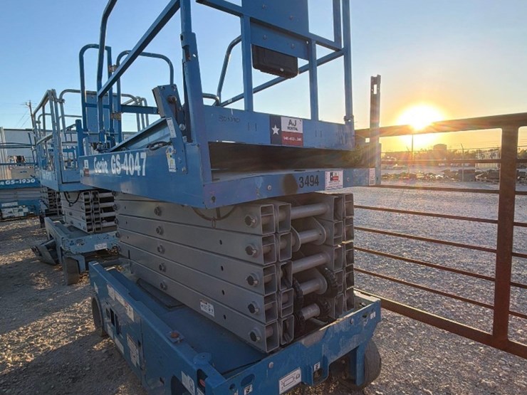 2019-genie-gs4047-image-1