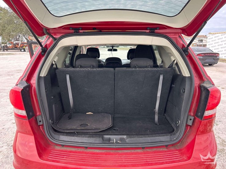 2016-dodge-journey-image-18