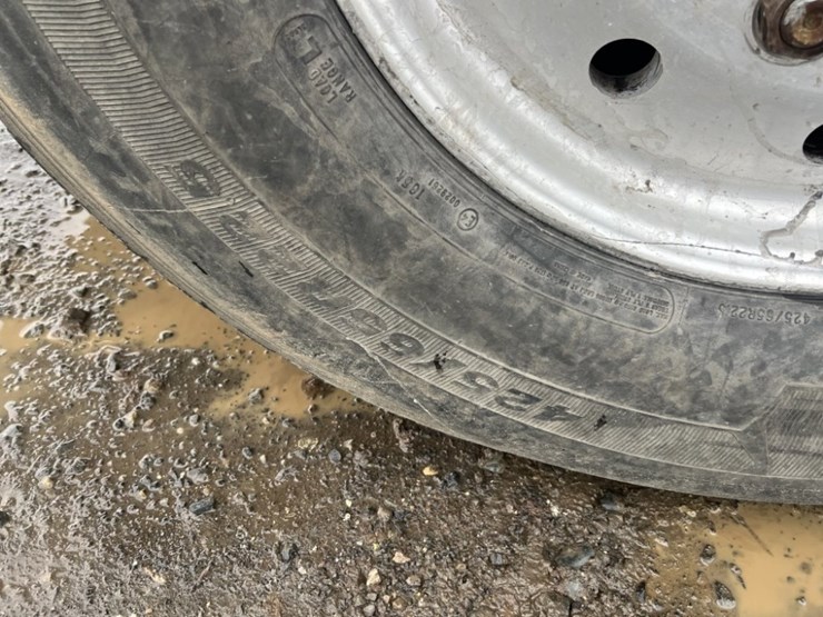 1998-international-9200-image-16