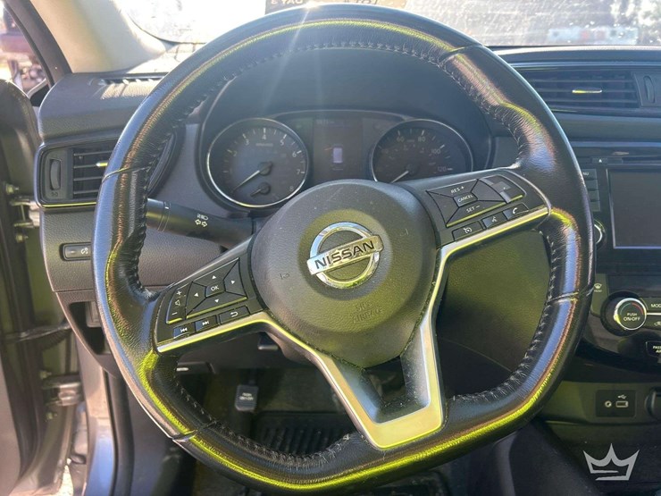 2018-nissan-rogue-image-13